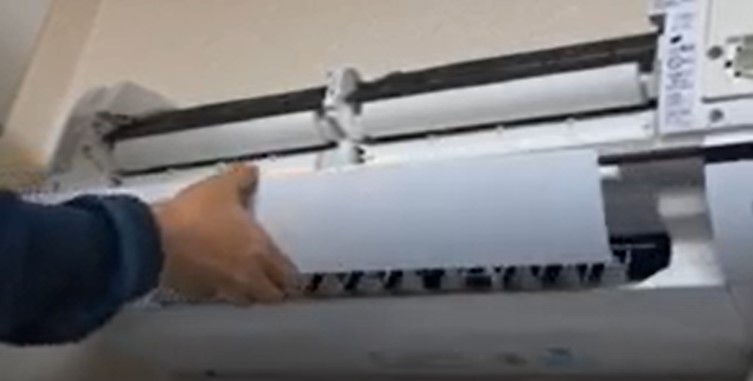 シャープのエアコン掃除を自分でやる方法を動画と取説でご紹介 | くらディア